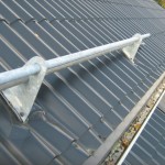 Att skydda bara ingången är risk till att tak och skyddet kan lossna.