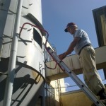 Aluminiumstege och  tilläggsutrustningar. Kulo stegstöd